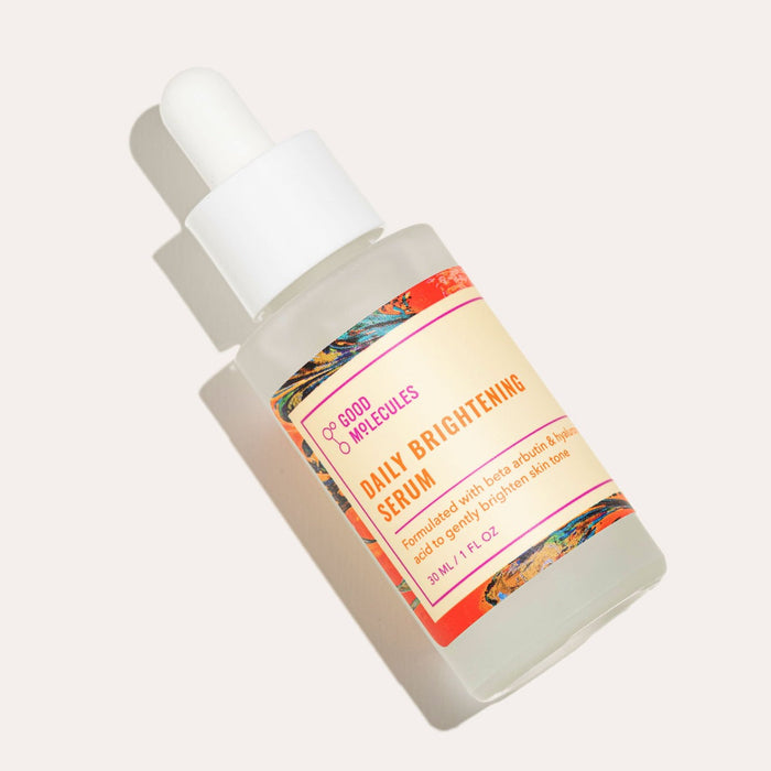Daily Brightening Serum O7